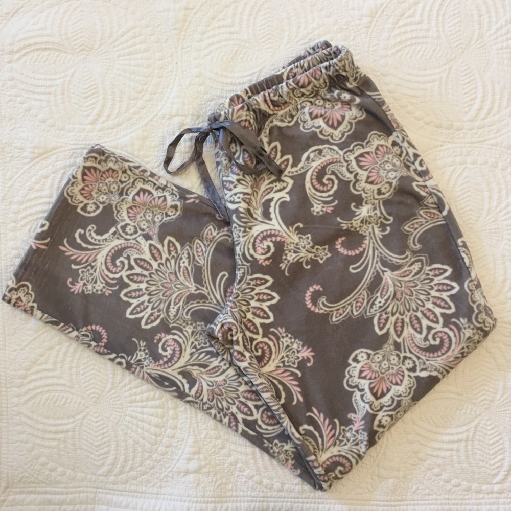 Fleece Pajama Set - Picture 4 of 6